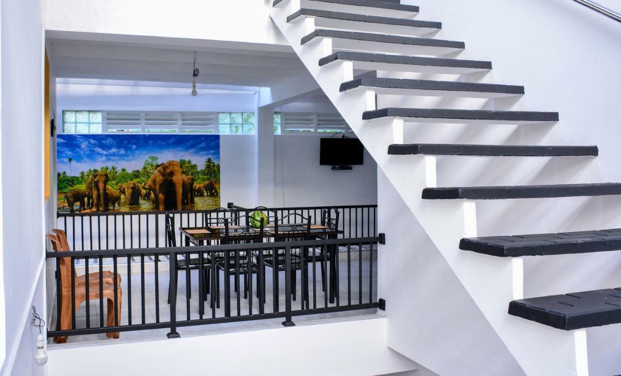 Ceylon Saradiel Home Stay Mawanella Екстериор снимка