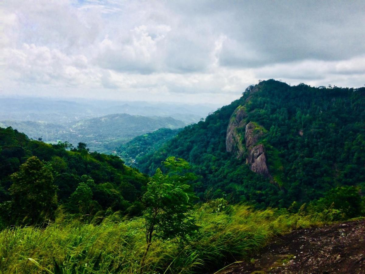 Ceylon Saradiel Home Stay Mawanella Екстериор снимка